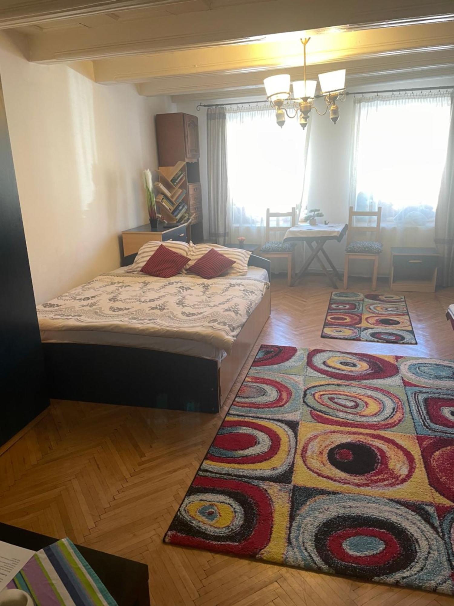 Blue House Hotel Brasov Ngoại thất bức ảnh