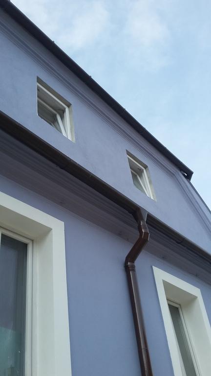 Blue House Hotel Brasov Ngoại thất bức ảnh