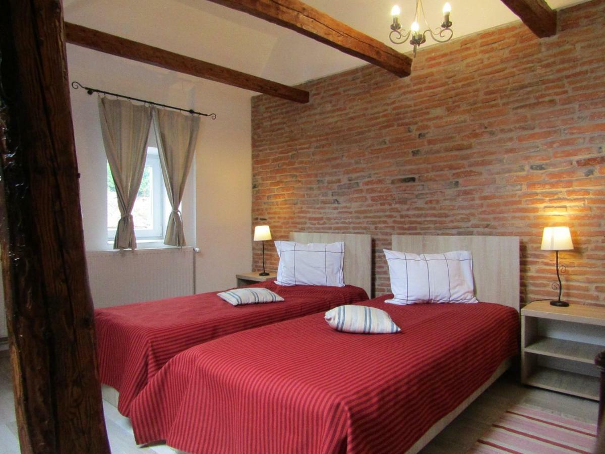 Blue House Hotel Brasov Ngoại thất bức ảnh